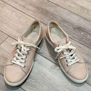 ECCO Soft 7 Lace Up Pink Leather Shoes Size 8